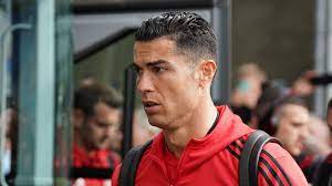 ต้องหาใครสักคน ต้องหาใครสักคน